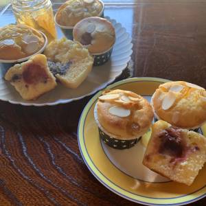 冷凍フルーツとあんこのマフィン