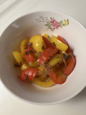 おかかパプリカ