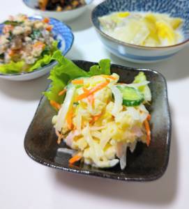 マカロニサラダ