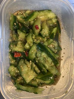 きゅうりサラダ