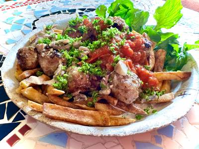 北欧風きのこクリームソース＆トマトソースのミートボール