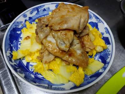 炒め白菜の豚しょうが焼きのっけ