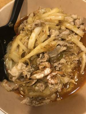 豚肉と春雨のピリ辛煮