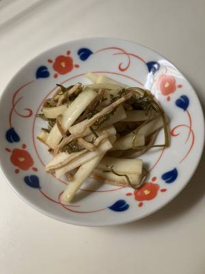 大根の皮の酢じょうゆ漬け