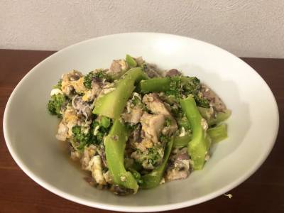 ブロッコリーとさば缶のオイスター煮