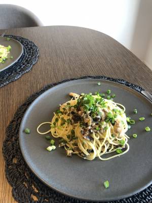 いわしのカリカリ焼きとレモンのパスタ