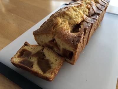 キャラメルりんごのパウンドケーキ