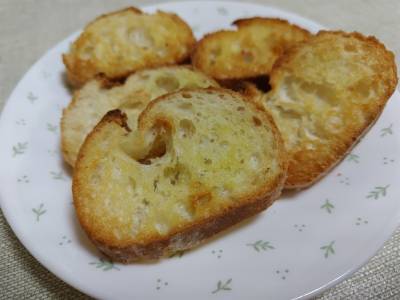 ガーリックトースト（オリーブ油）