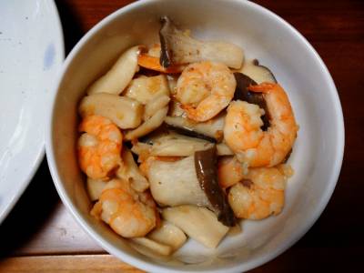 エリンギとえびのバターじょうゆ
