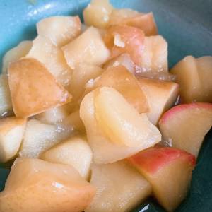 りんご煮