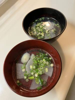 手羽先の先端と野菜のスープ