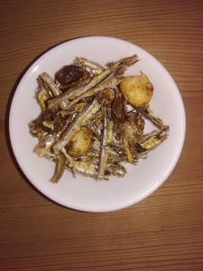 ミックスナッツ入り田作り