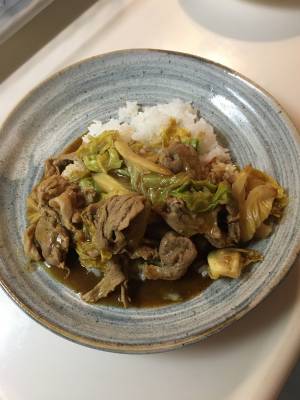 豚肉とキャベツの蒸し煮カレー