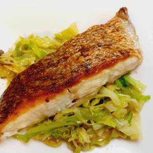 桜鯛のグリル 春キャベツソース