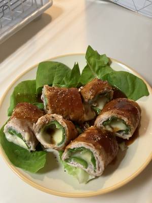 ピーマンのチーズ肉巻き