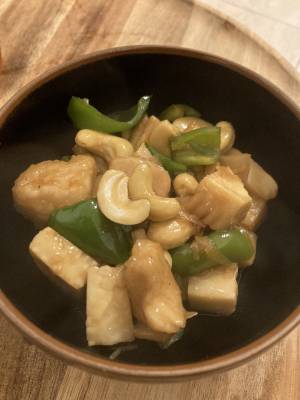 鶏むねカシューナッツ炒め