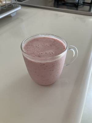 いちごのラッシー