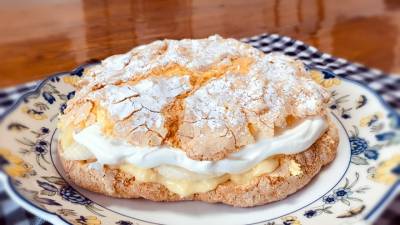 バナナのクリームブッセ