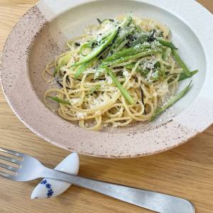 アスパラと塩昆布のパスタ