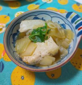 新たまねぎの卵とじ