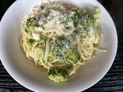 ブロッコリーとアンチョビのパスタ