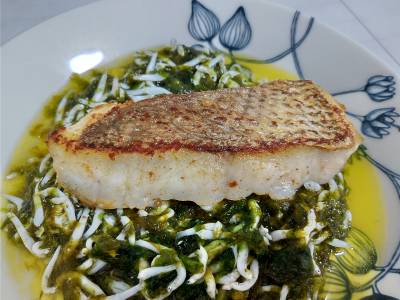 たいのソテー のりしらすソース