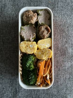 肉詰めピーマン