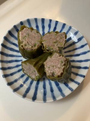 肉詰めピーマン