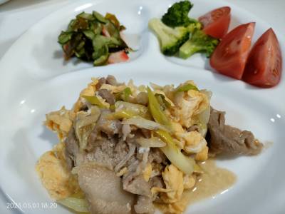 豚たまのねぎしょうが炒め