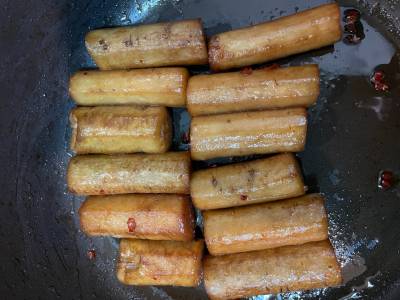 ごぼうの黒酢煮