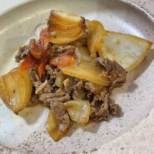 新たまのトマトすき煮