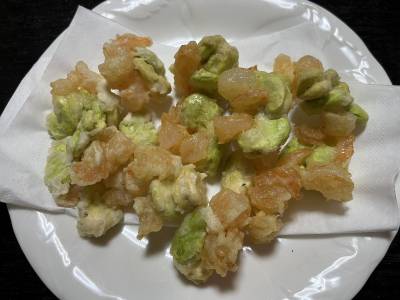 そら豆とえびのかき揚げ