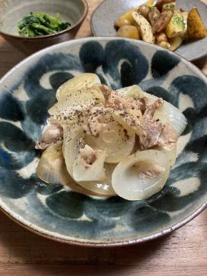 新たまねぎの蒸し煮