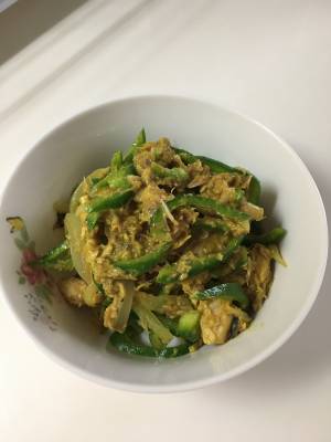 シャキシャキピーマンのカレーあえ