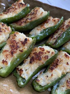 ピーマンのえび肉詰め