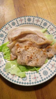 豚肉のハーブマリネソテー