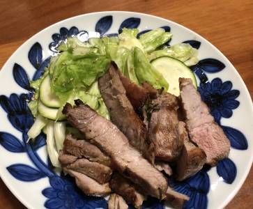 豚肉のハーブマリネソテー