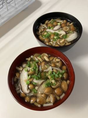 きのこたっぷり中国風スープ