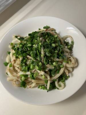 にらだけ炒めうどん