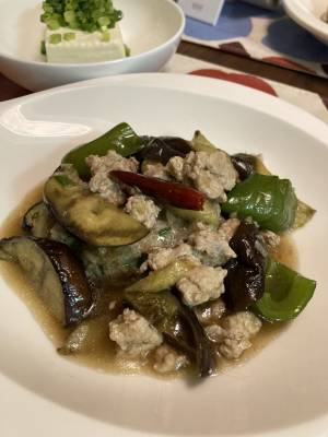 なすとひき肉のピリ辛炒め