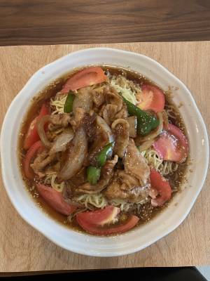 豚のしょうが焼きのせ冷やし中華