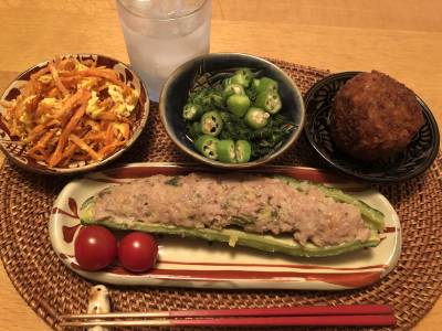 肉詰めゴーヤーボート