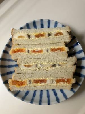 ウスター卵のサンドイッチ