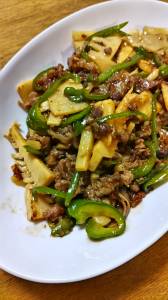 チンジャオニューロースー