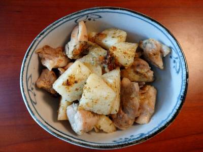 鶏肉と長芋の青のり山椒バター