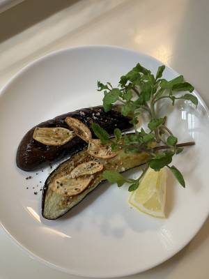 なすのガーリックステーキ