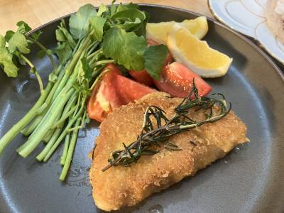 白身魚のミラノ風カツレツ