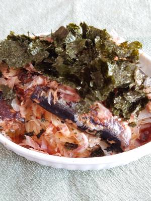 たまねぎとサーディンの たっぷりのりのせ