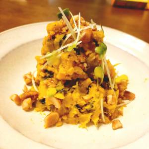 かぼちゃとベーコンのナッツあえ