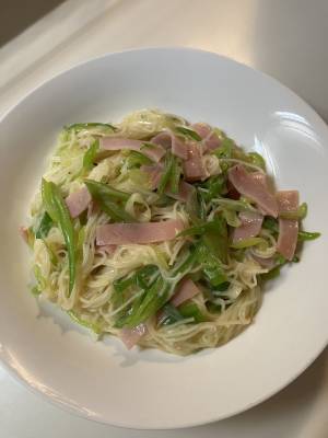 そうめんのカルボナーラ風